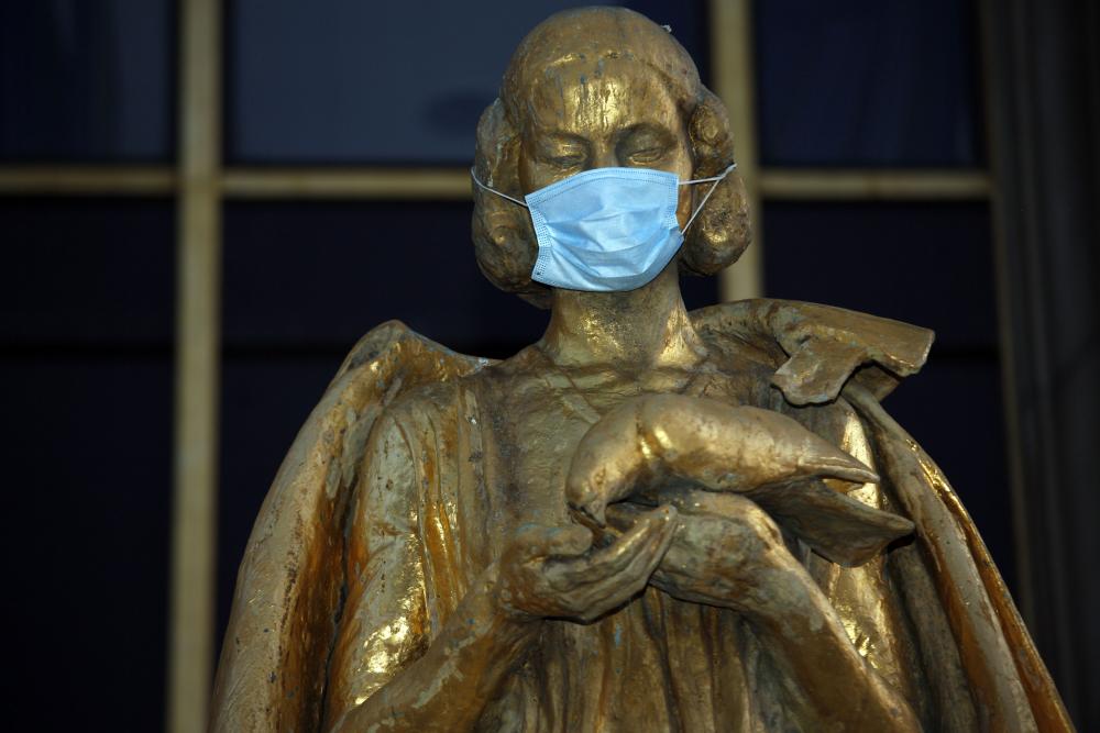 On 25 June, The Graduate Institute will live-stream the second online edition of the UN75 Dialogues in International Geneva. This special edition on culture, sports and tourism will discuss the impact the pandemic has on these three sectors.  Panellists include Director-General of UNESCO Audrey Azoulay, President of the International Olympic Committee Thomas Bach, and Secretary-General of the World Tourism Organisation Zurab Pololikashvili. 